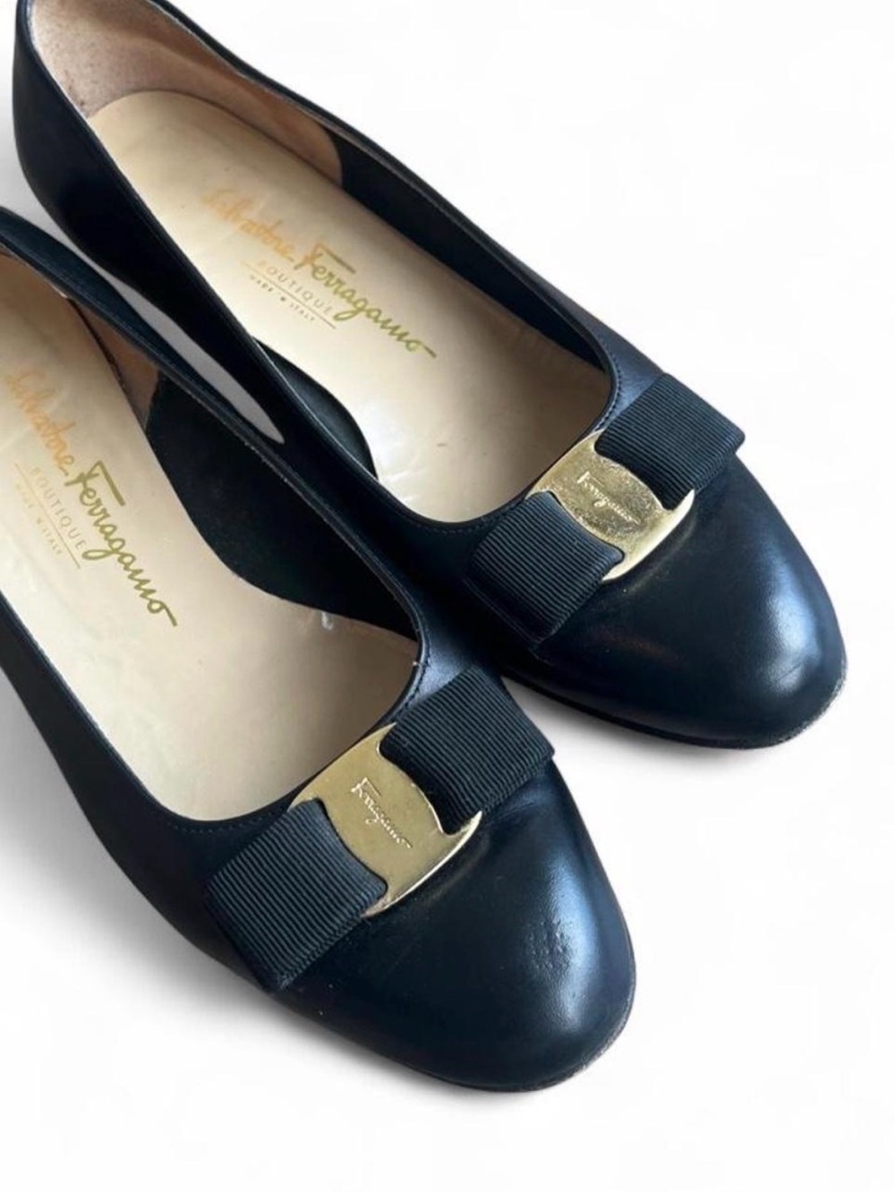 Vintage Ferragamo Black Leather Vara Low Block Pumps W/ Bow Size 9 D Wide